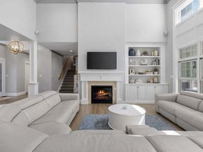 38 Raynor Dr, Hingham MA 02043