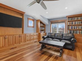 38 Raynor Dr, Hingham MA 02043