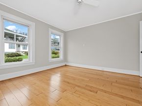 18 Bennett St 2, Manchester MA 01944