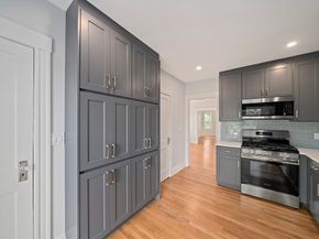 32 Gibson 3, Boston MA 02122