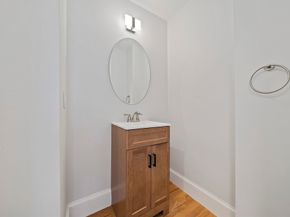 32 Gibson 3, Boston MA 02122