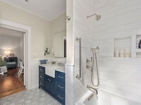 95 Beacon 9, Boston MA 02108