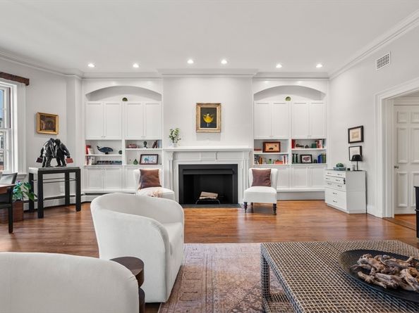 95 Beacon 9, Boston MA 02108