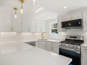 245 Careswell St, Marshfield MA 02050