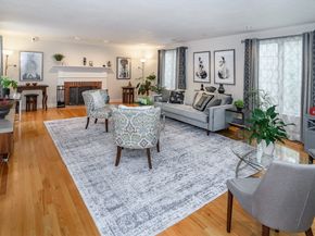 40 Grand Hill Dr, Dover MA 02030