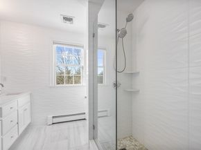 25 Collins Rd, Berlin MA 01503