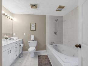 15 San Mateo Dr, Chelmsford MA 01824