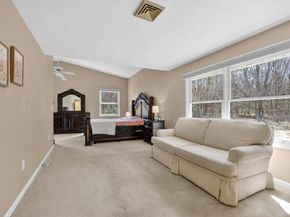 15 San Mateo Dr, Chelmsford MA 01824