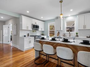 11 Quincy Ave, Norwood MA 02062