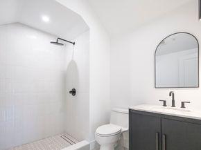 15 Jewett Pl B, Newton MA 02458
