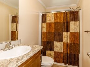 102 Topaz Terrace, Gardner MA 01440