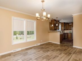 102 Topaz Terrace, Gardner MA 01440