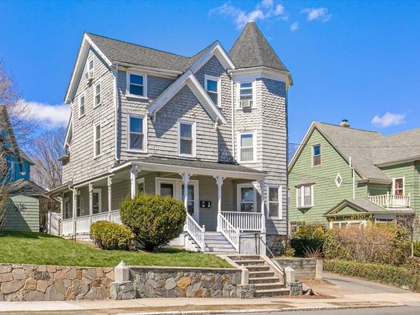 293 Albion St, Wakefield MA 01880