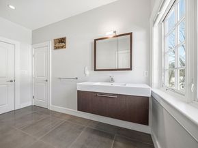 68 Prospect Hill Rd, Harvard MA 01451
