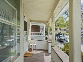 40 Duxbury Rd, Worcester MA 01605