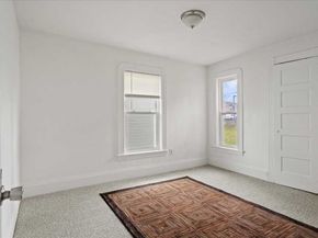 40 Duxbury Rd, Worcester MA 01605