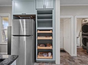 40 Duxbury Rd, Worcester MA 01605