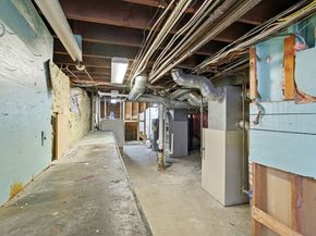 77 Swan St, Everett MA 02149