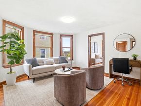 77 Swan St, Everett MA 02149