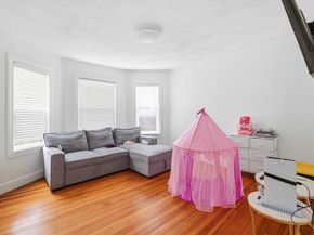 77 Swan St, Everett MA 02149