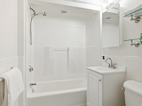 77 Swan St, Everett MA 02149