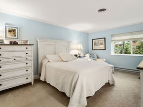 1206 Greendale Ave 214, Needham MA 02492