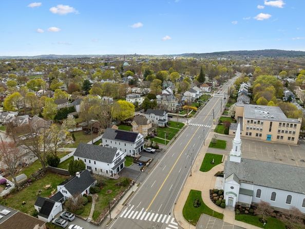 148 Main St, Waltham MA 02453