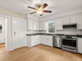 58 Church St, Chelmsford MA 01863