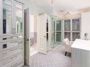 2 Commonwealth Avenue PH34, Boston MA 02116