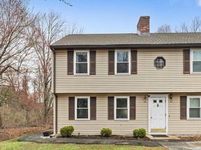 35 Wood Ave 35, North Andover MA 01845