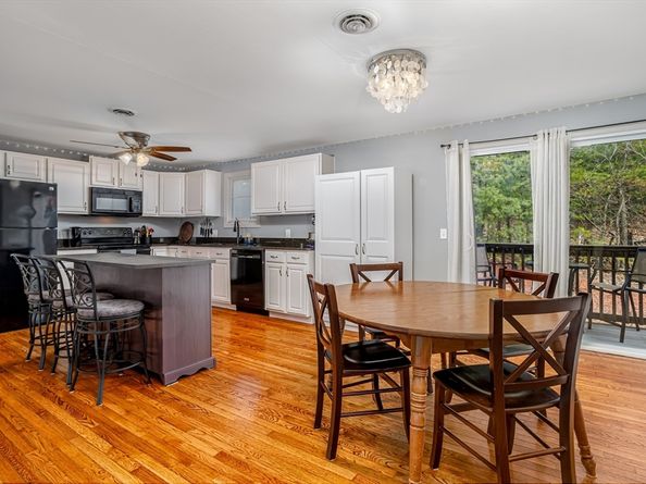 56 Mahogany Run 56, Leominster MA 01453