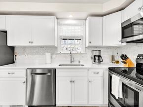 18 Mayflower Rd, Northborough MA 01532