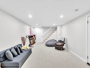 18 Mayflower Rd, Northborough MA 01532