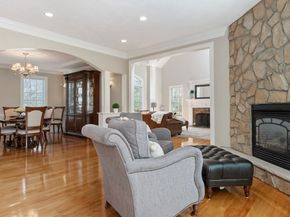 21 Stable Way, Medway MA 02053