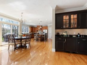 21 Stable Way, Medway MA 02053