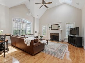 21 Stable Way, Medway MA 02053