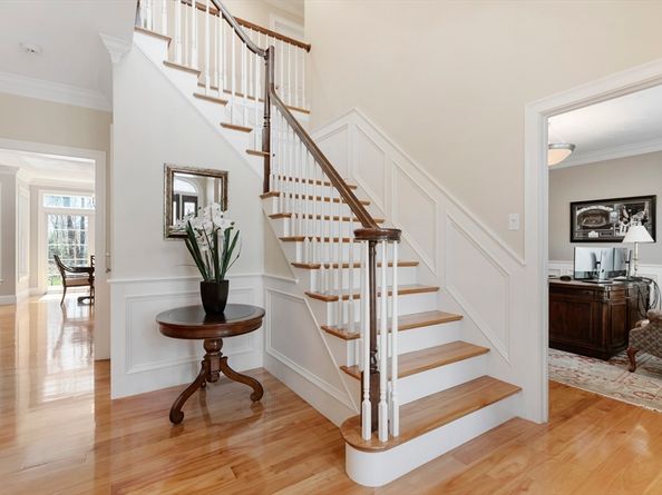 21 Stable Way, Medway MA 02053