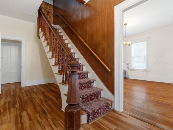 92 Dudley St, Medford MA 02155