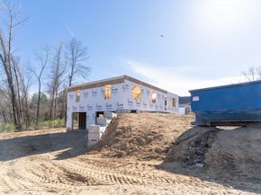 5 Brickyard Rd, North Brookfield MA 01535