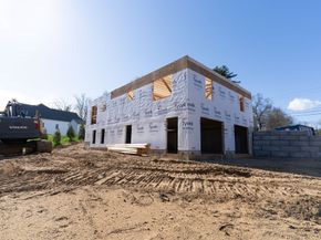 5 Brickyard Rd, North Brookfield MA 01535