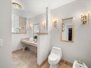 286 Mayflower Cir, Hanover MA 02339