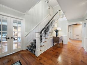 23 Old Farm Rd, Hopkinton MA 01748