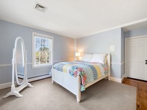 23 Old Farm Rd, Hopkinton MA 01748