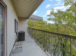 133 Commander Shea Blvd 505, Quincy MA 02171