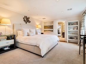 287 Langley Rd 6, Newton MA 02459