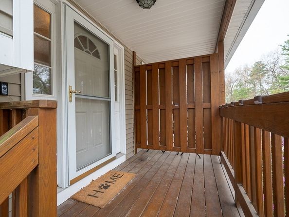 72 Arthur Dr 72, Northbridge MA 01588