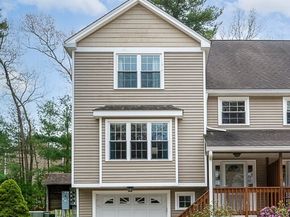 72 Arthur Dr 72, Northbridge MA 01588
