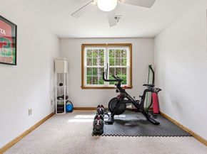 72 Arthur Dr 72, Northbridge MA 01588