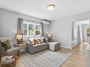 19 Appleton St, Salem MA 01970