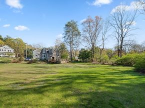 184 Pleasant St, Grafton MA 01560